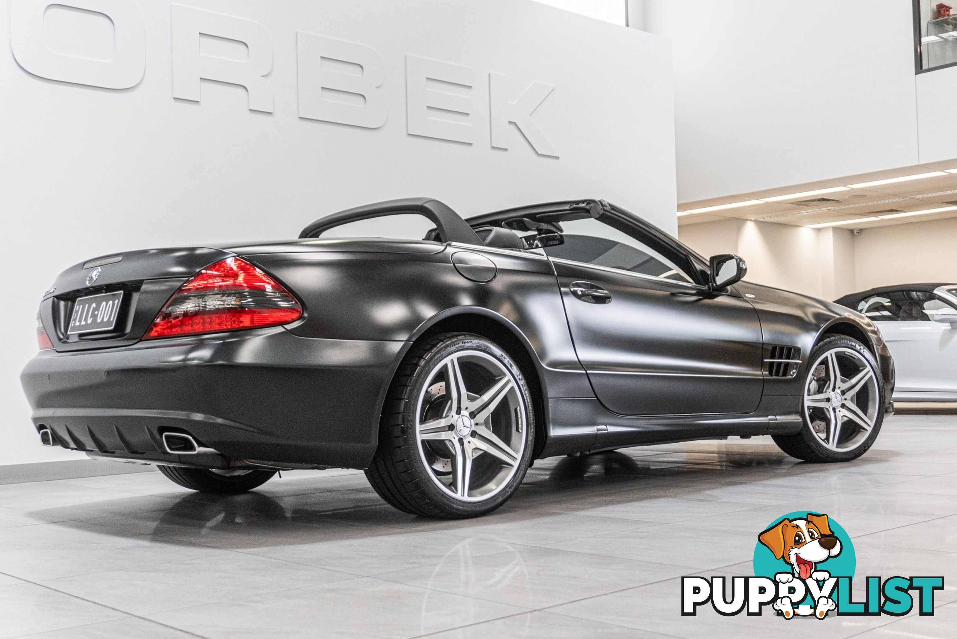 2010 Mercedes-Benz SL350 Night Edition R230