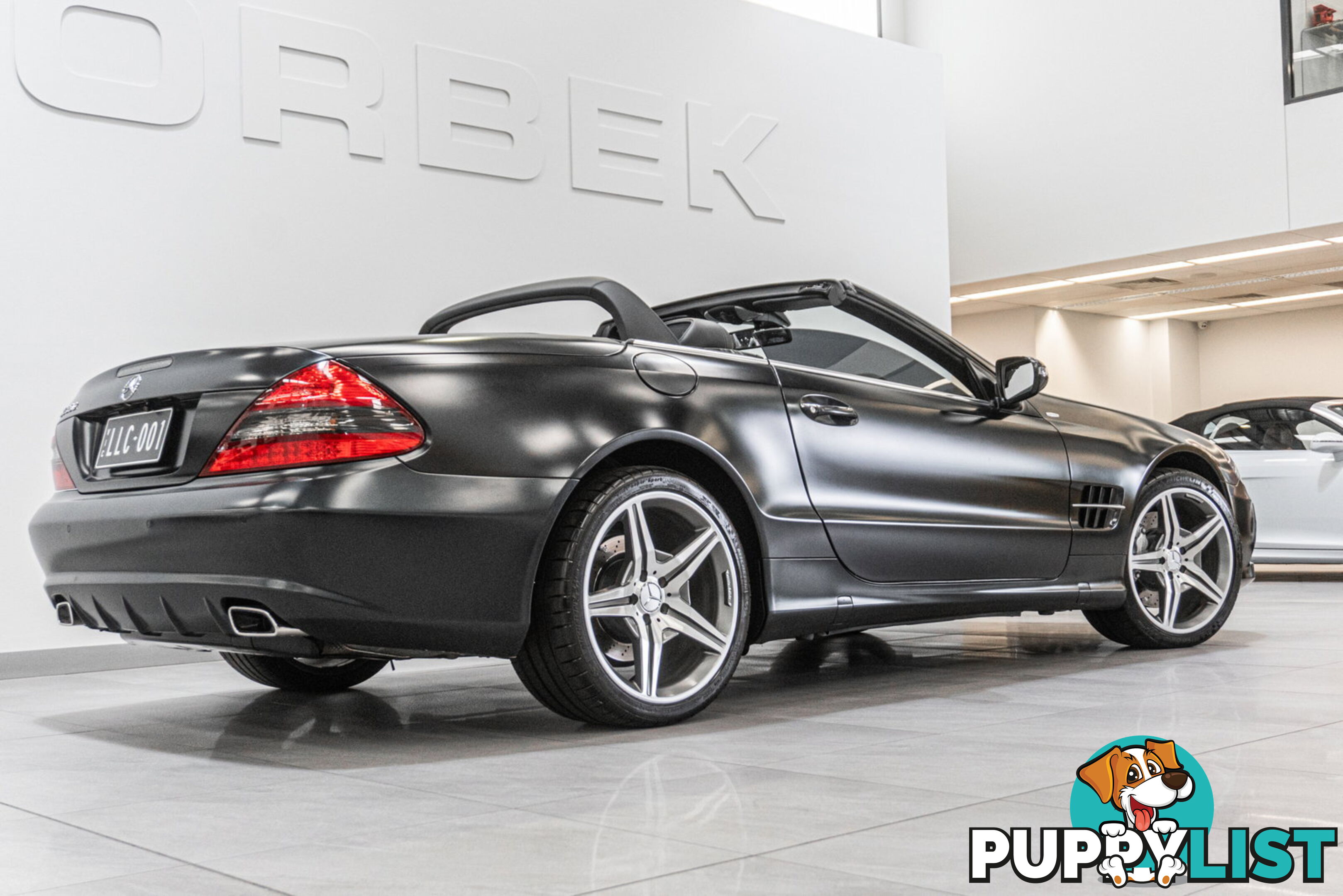 2010 Mercedes-Benz SL350 Night Edition R230