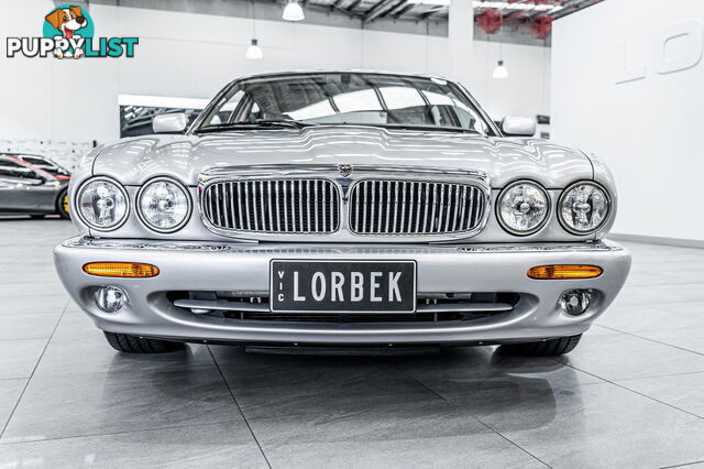 2002 Jaguar XJ8 V8 3.2L Heritage 