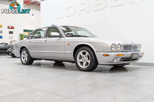 2002 Jaguar XJ8 V8 3.2L Heritage 