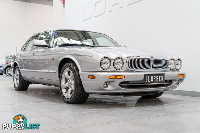 2002 Jaguar XJ8 V8 3.2L Heritage 