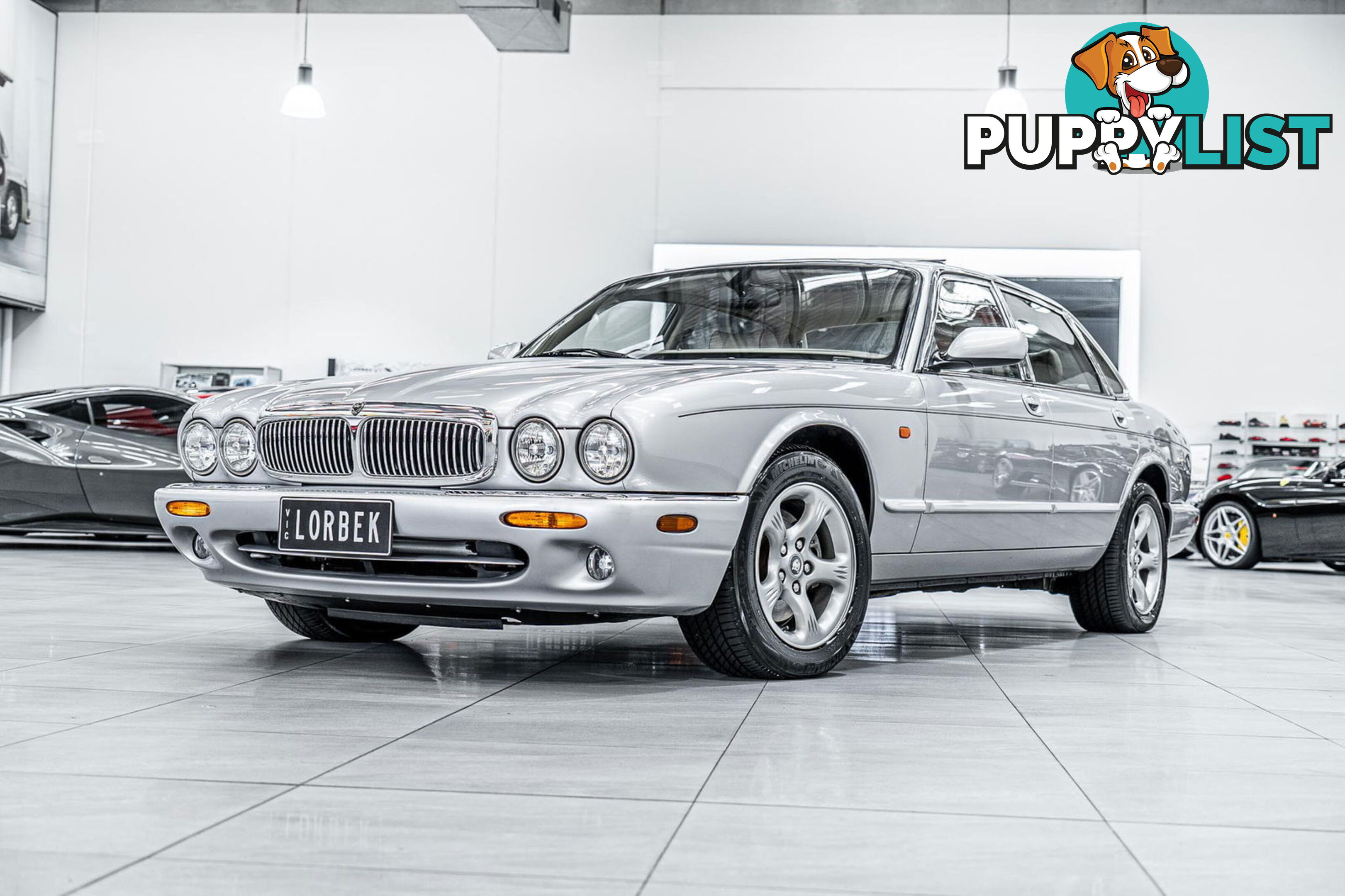 2002 Jaguar XJ8 V8 3.2L Heritage 