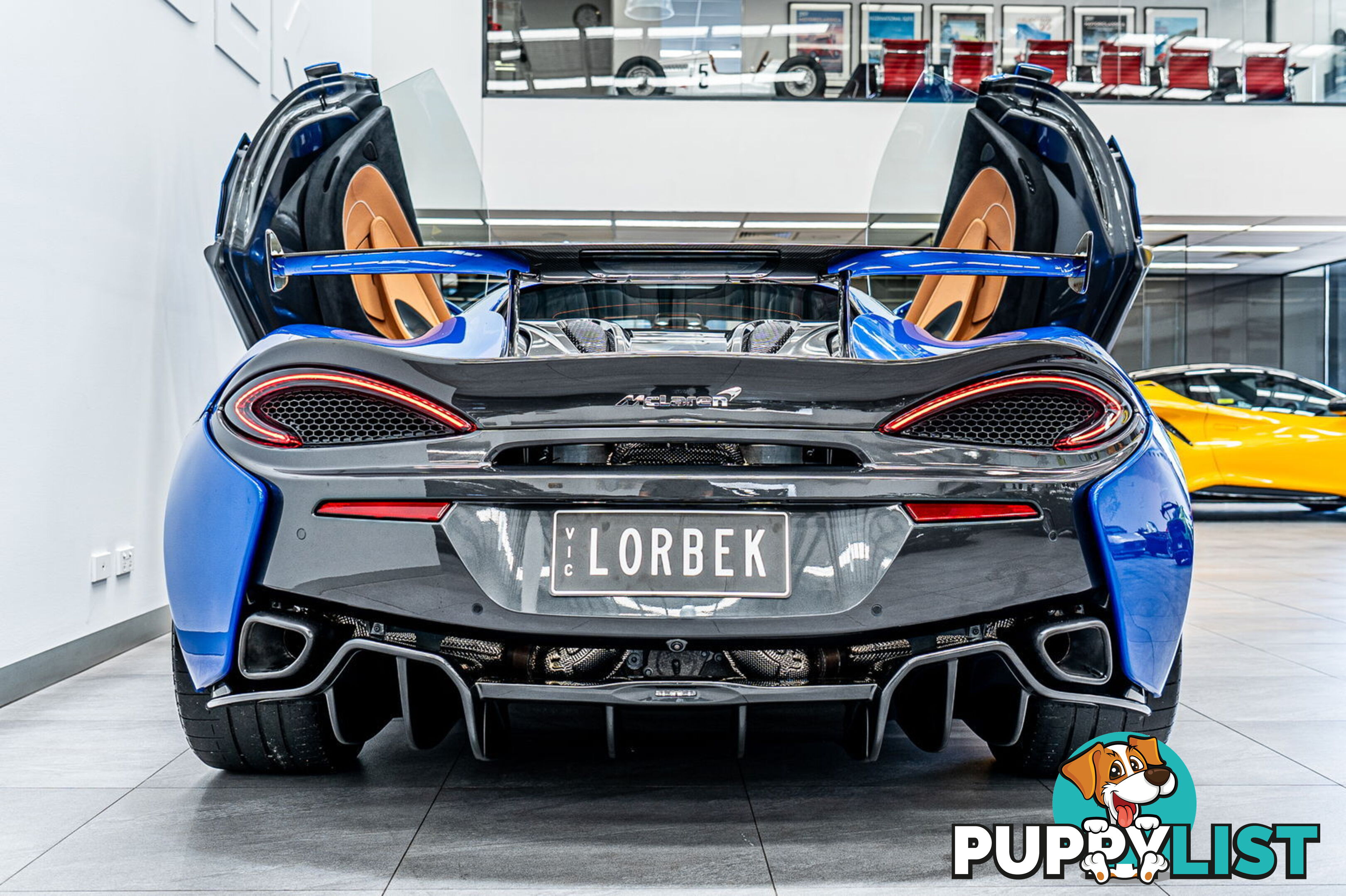 2020 McLaren 570S  Coupe