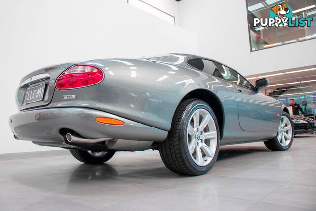 2004 Jaguar XK8  MY03