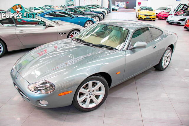 2004 Jaguar XK8  MY03