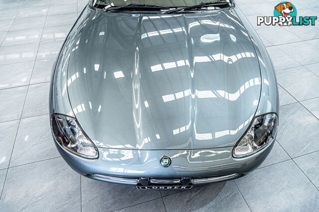 2004 Jaguar XK8  MY03