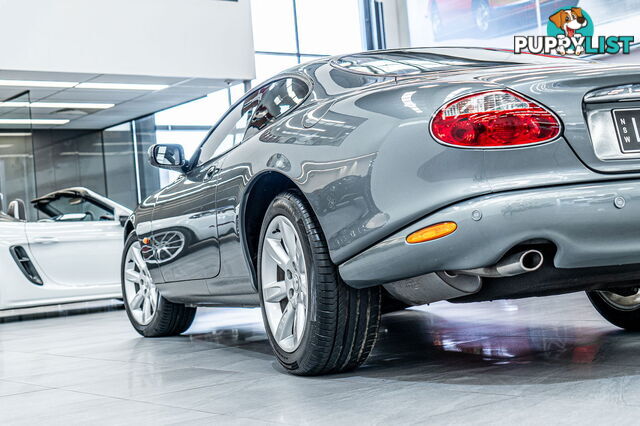 2004 Jaguar XK8  MY03