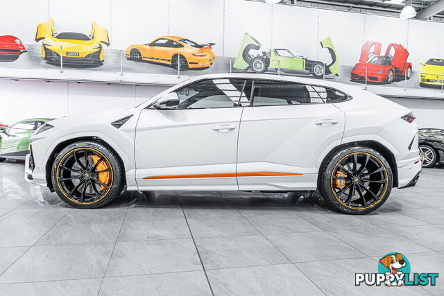 2022 Lamborghini Urus Graphite Capsule 636 MY22