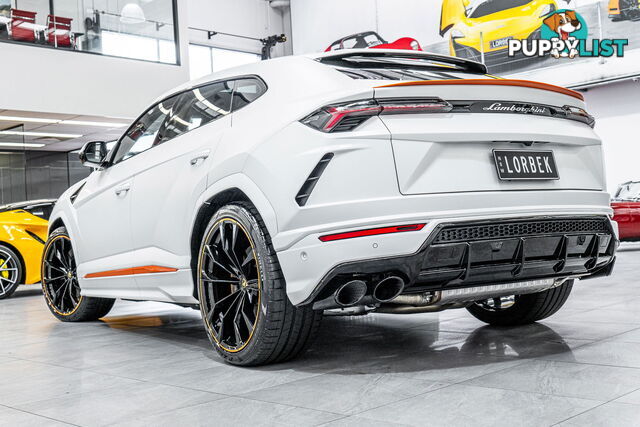 2022 Lamborghini Urus Graphite Capsule 636 MY22