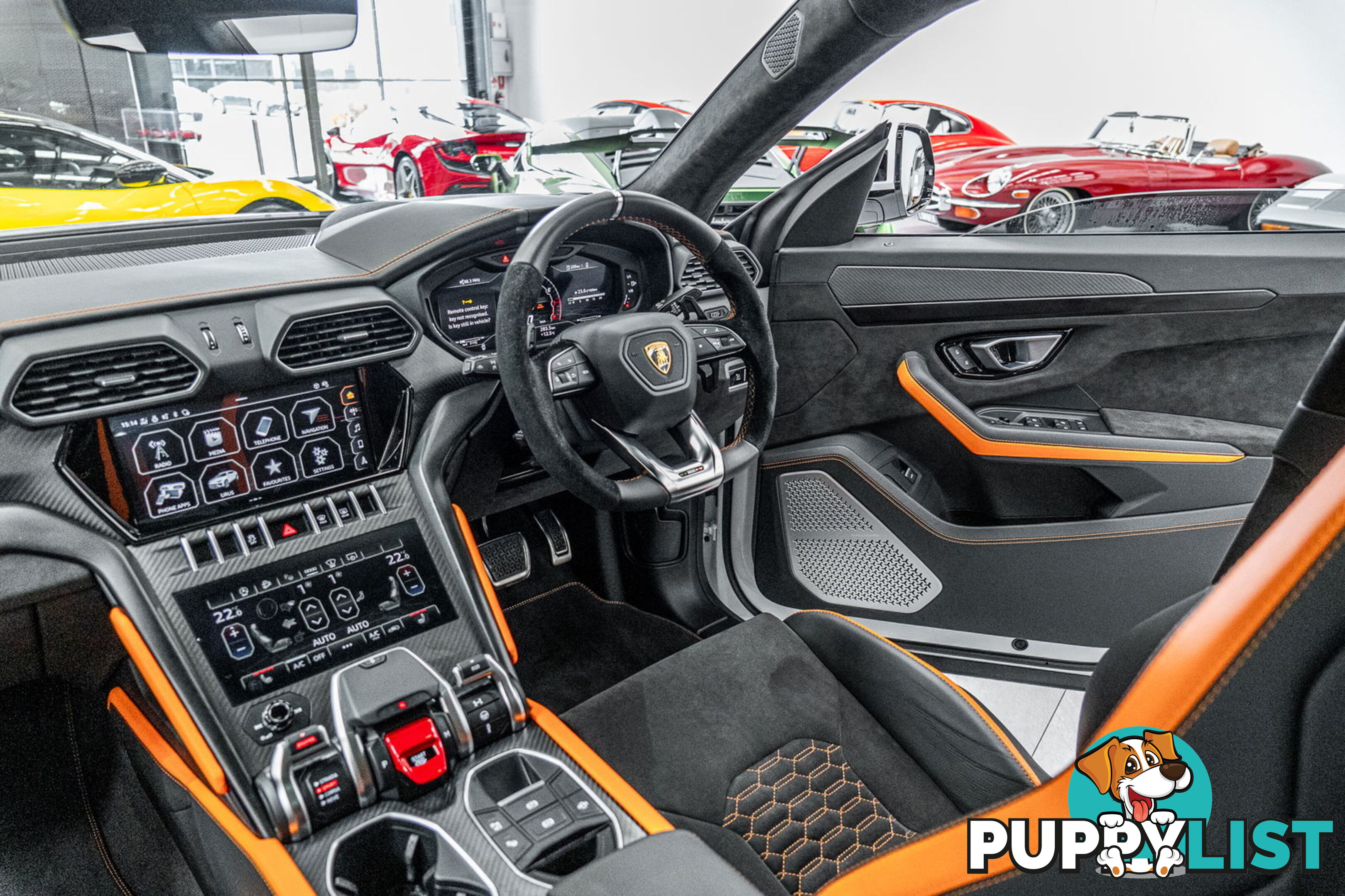 2022 Lamborghini Urus Graphite Capsule 636 MY22