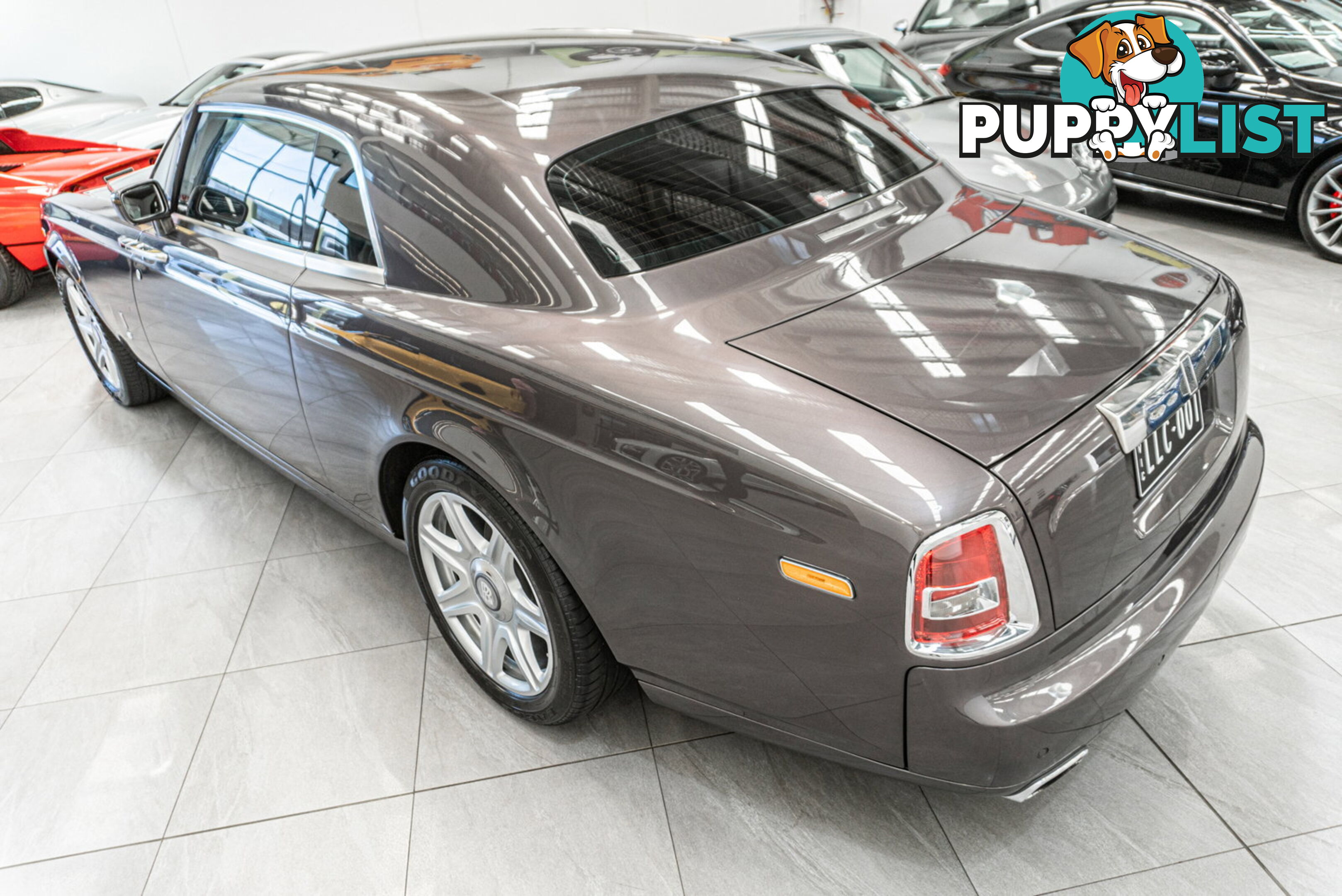 2010 Rolls-Royce Phantom  