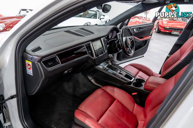 2015 Porsche Macan S MY16