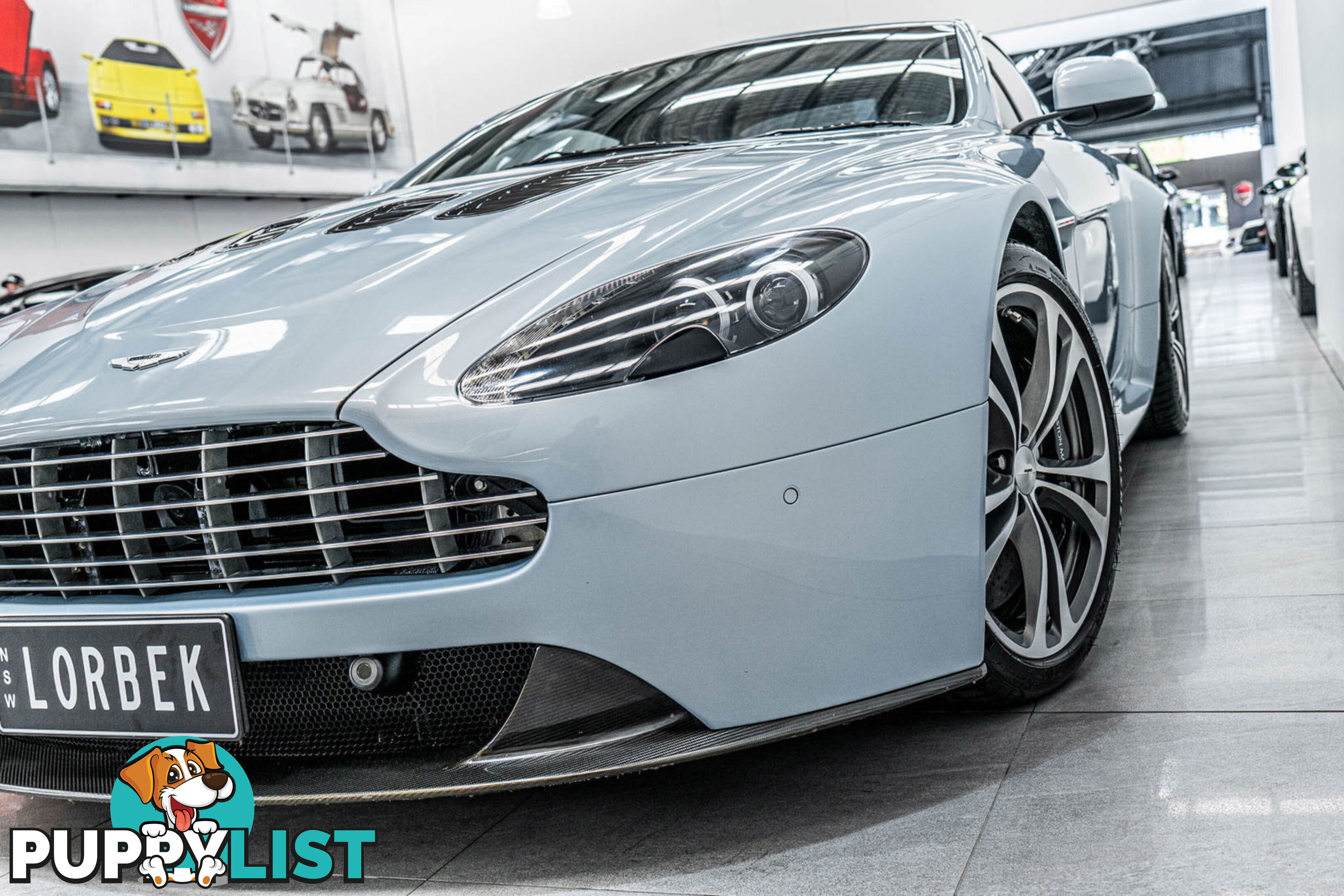 2010 Aston Martin V12 Vantage 