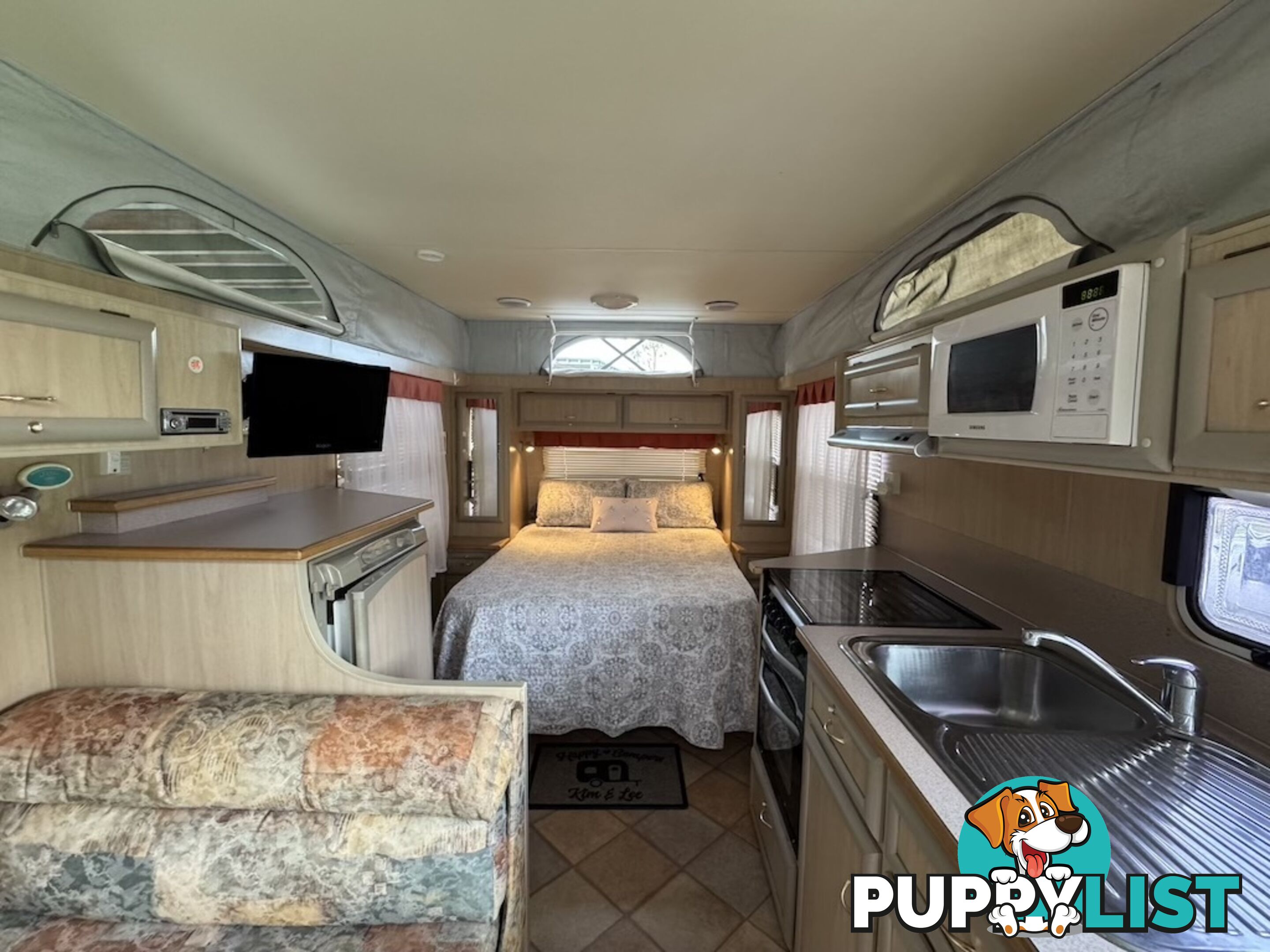 18ft Pop-Top Caravan - Off-grid upgrade