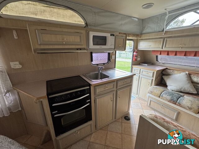 18ft Pop-Top Caravan - Off-grid upgrade