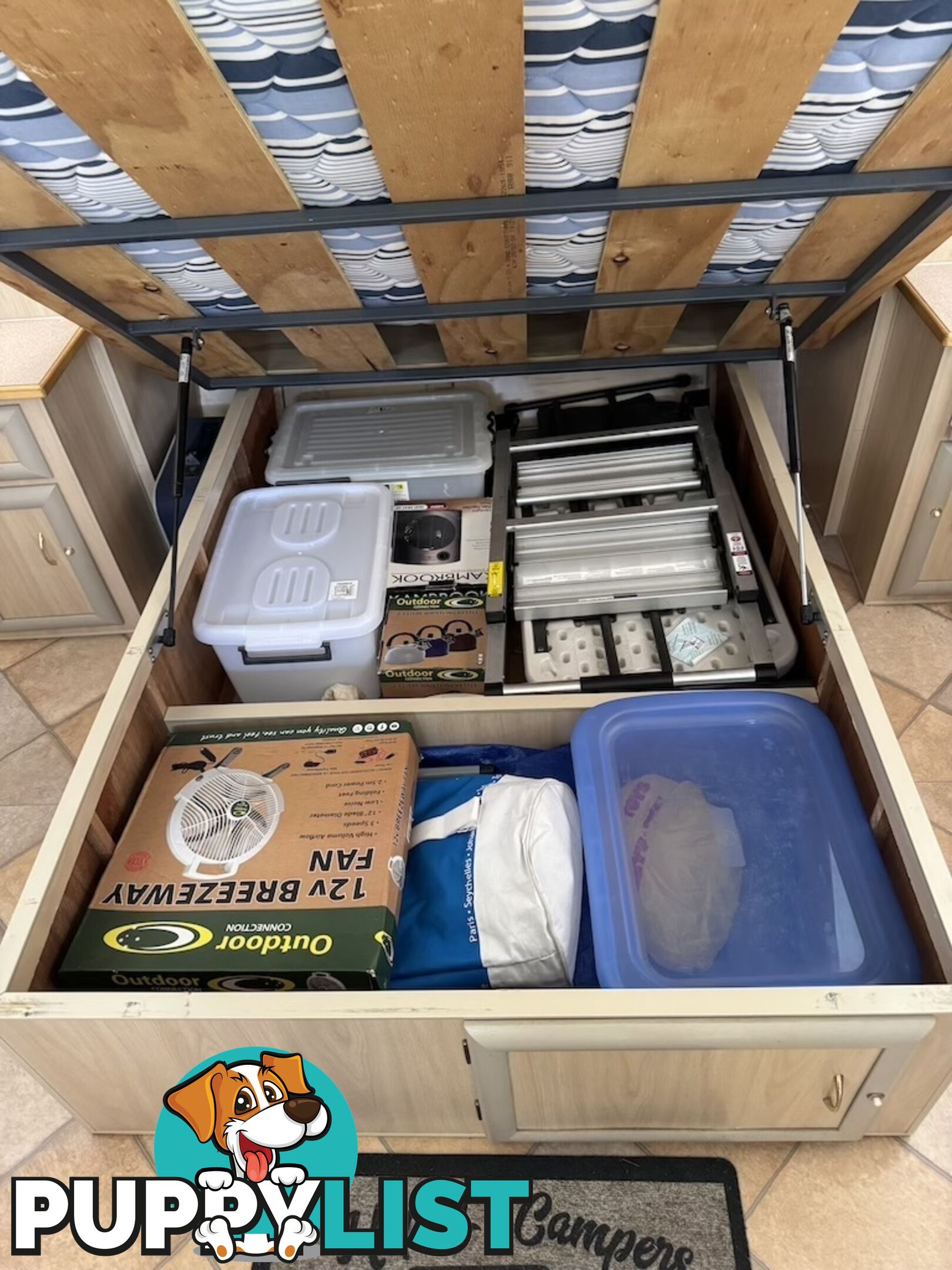 18ft Pop-Top Caravan - Off-grid upgrade