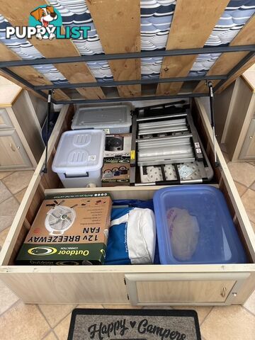 18ft Pop-Top Caravan - Off-grid upgrade