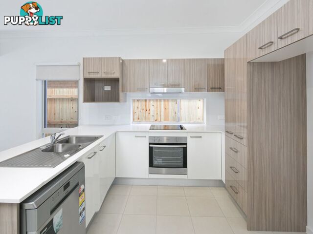 2/6 Collingwood Road BIRKDALE QLD 4159