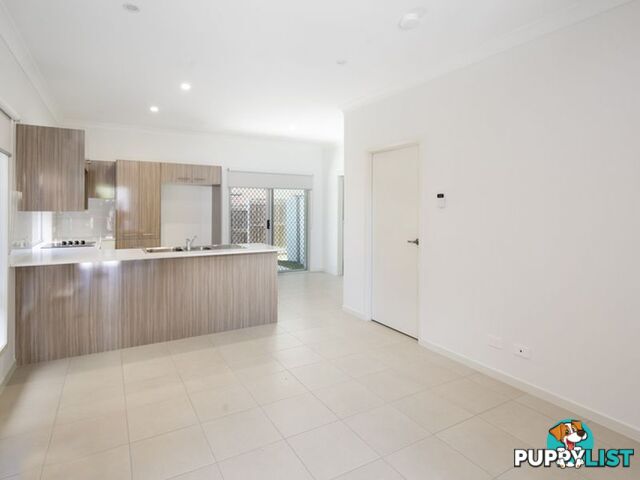 2/6 Collingwood Road BIRKDALE QLD 4159