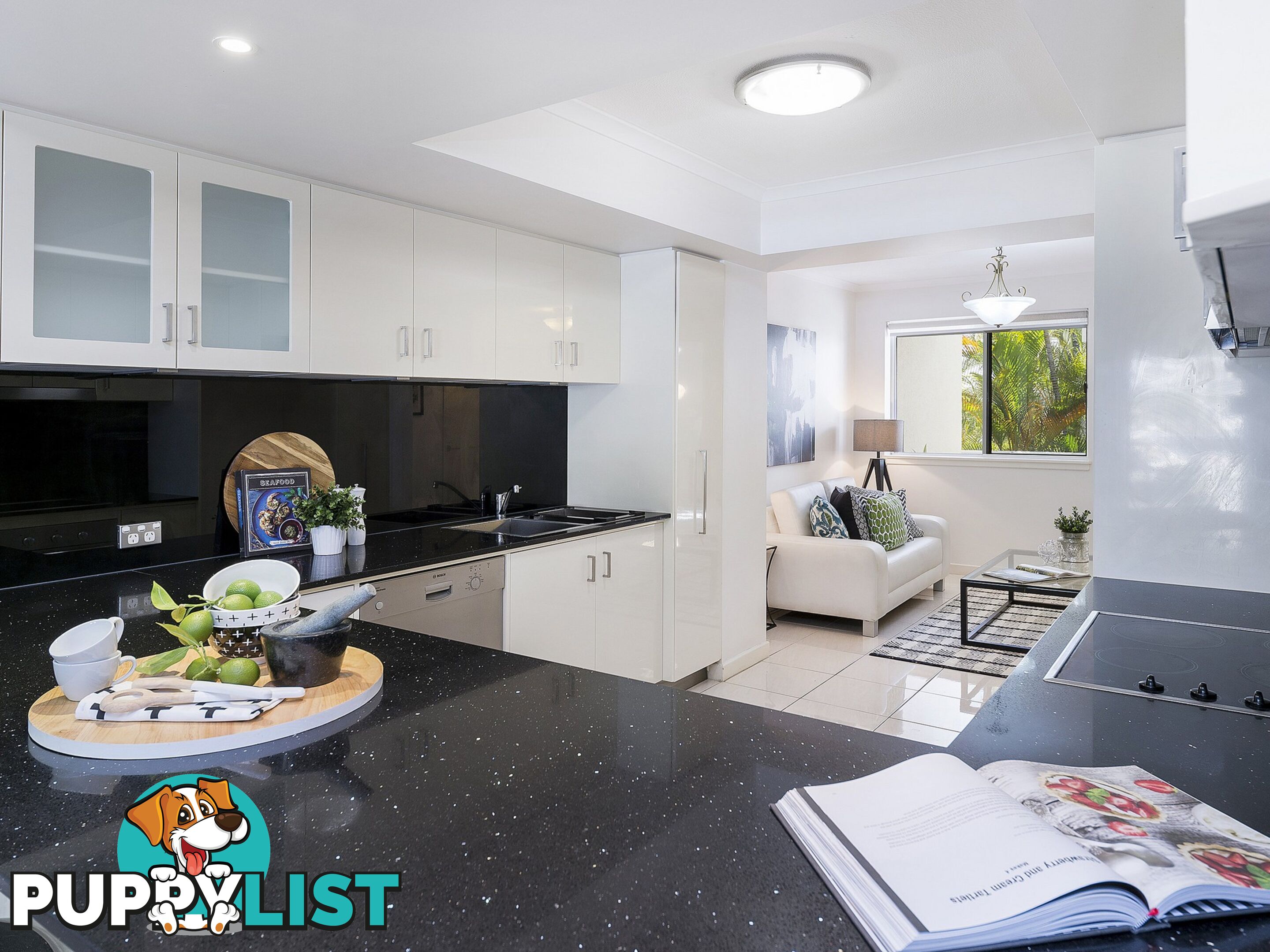 Unit 27/3 Marina Crescent HOLLYWELL QLD 4216