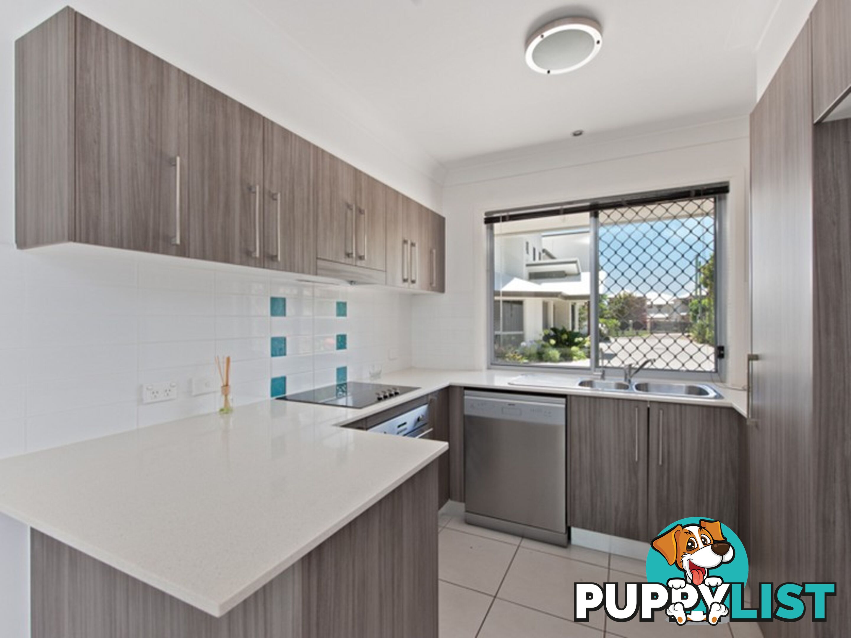 1/45-47 Longland Street CLEVELAND QLD 4163