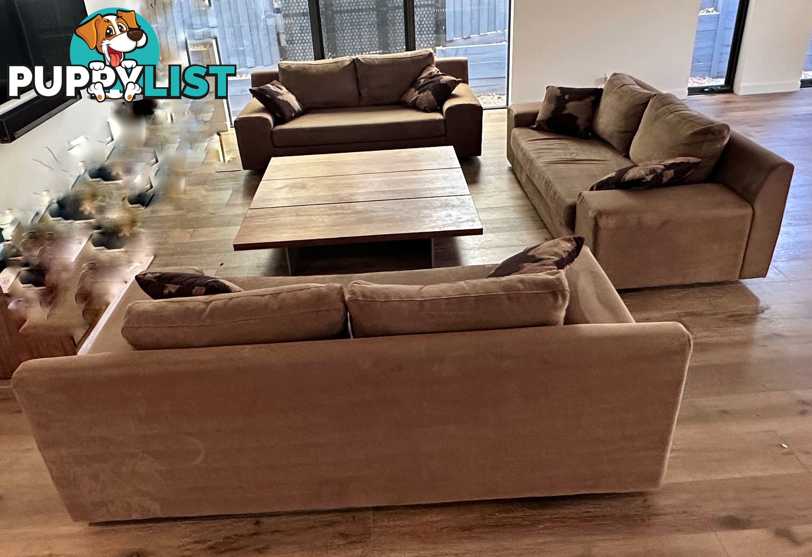 3 Custom-Made 2.5-Seater Couches – Immaculate Condition!