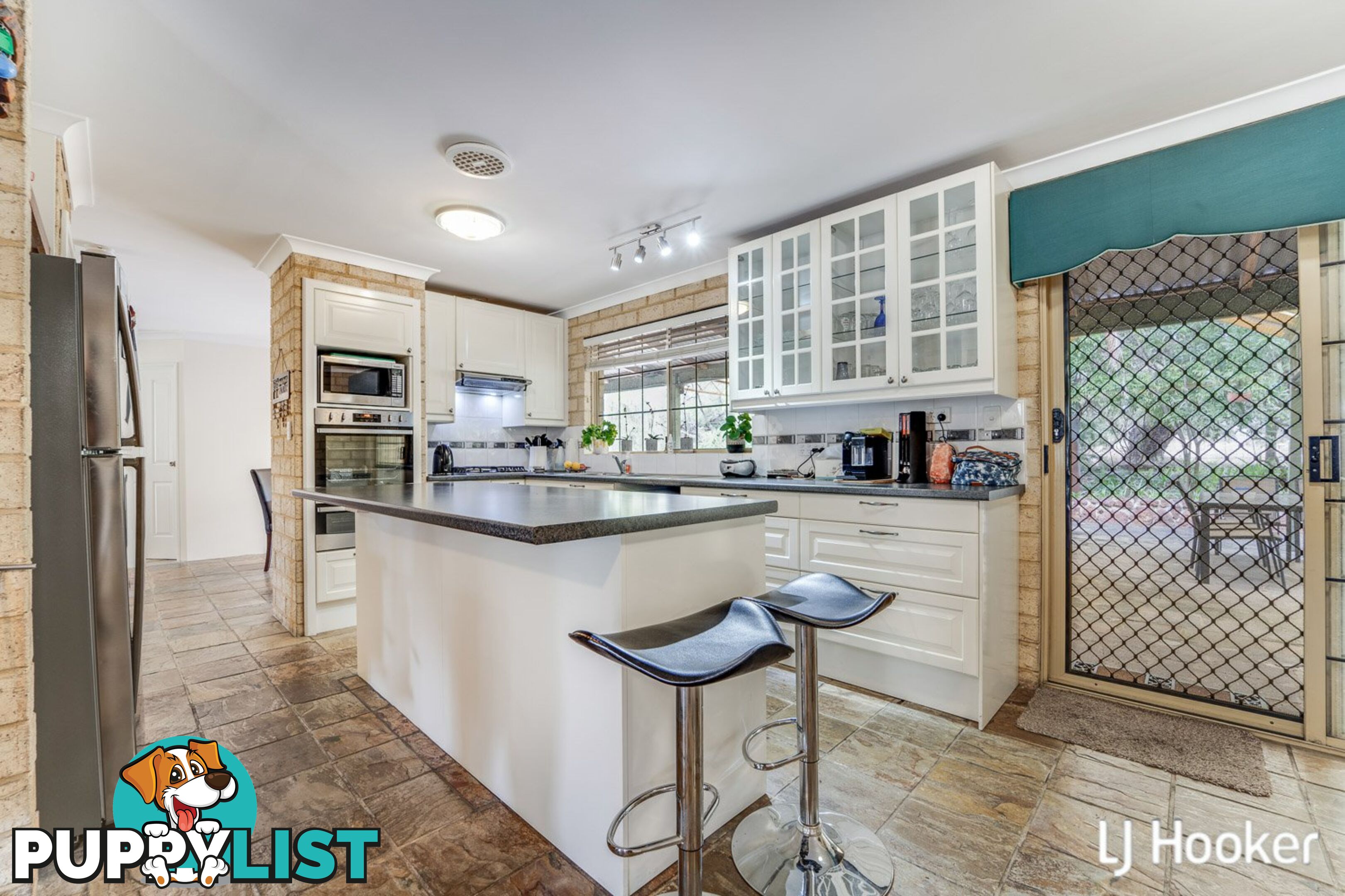 22 Arundel Drive WELLARD WA 6170