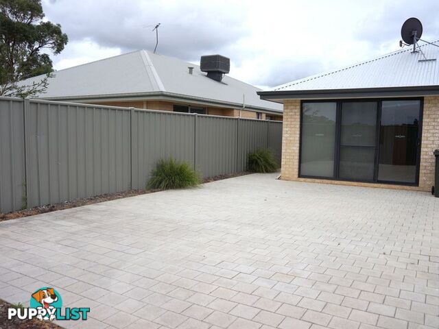 13 Fareham Crescent WELLARD WA 6170