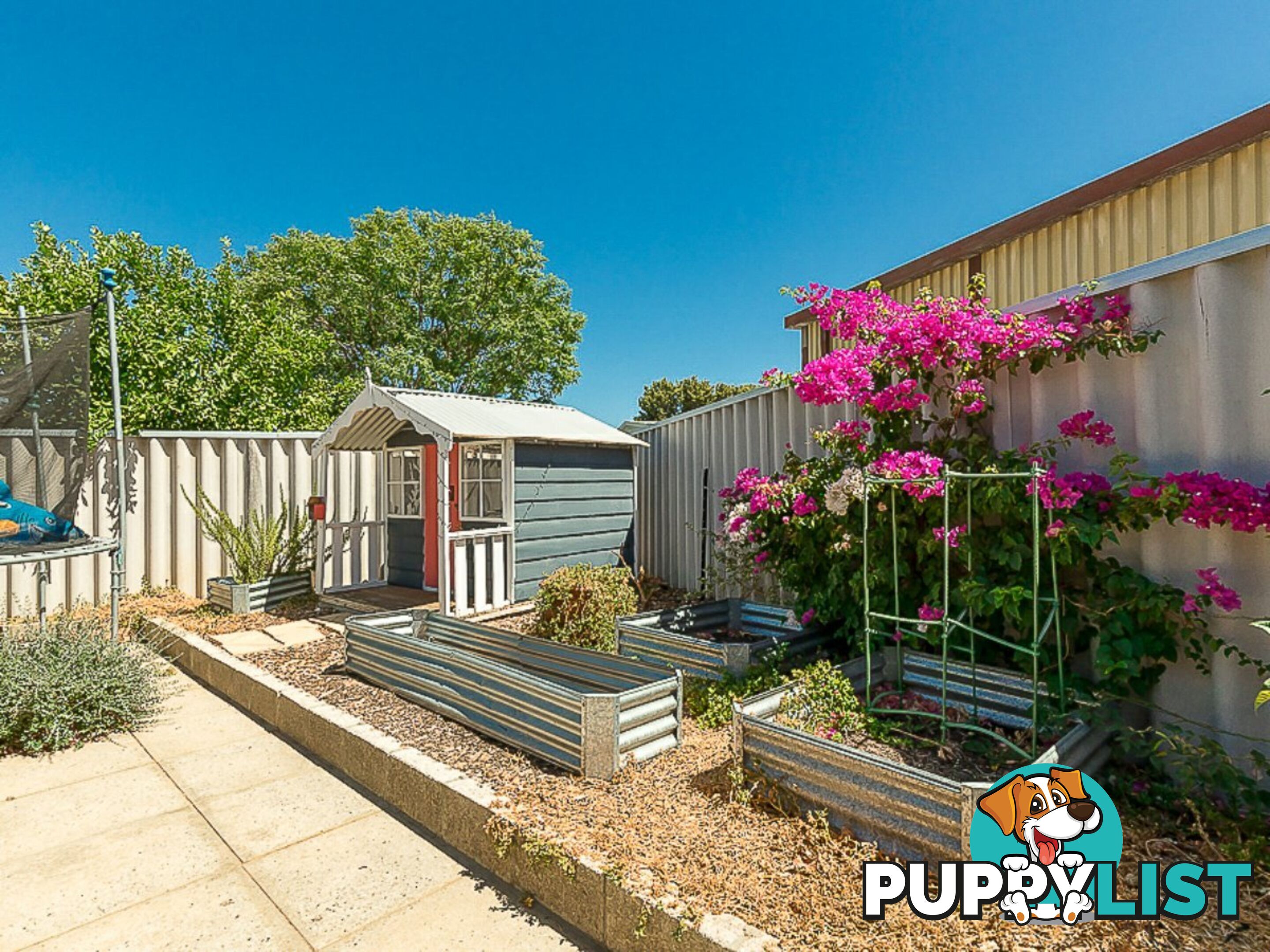 13 Perriam Close PARMELIA WA 6167