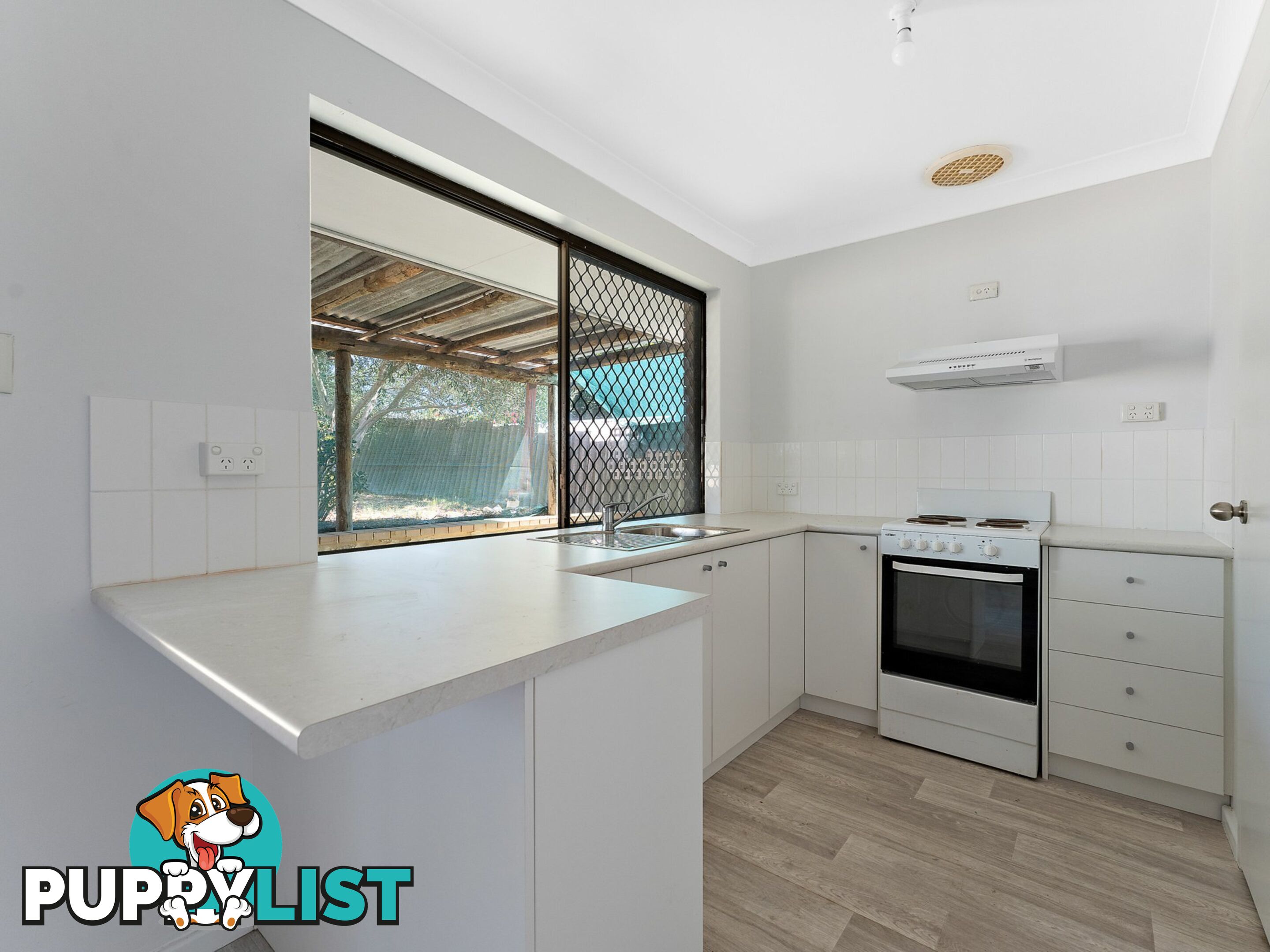 18 kirkland way PARMELIA WA 6167