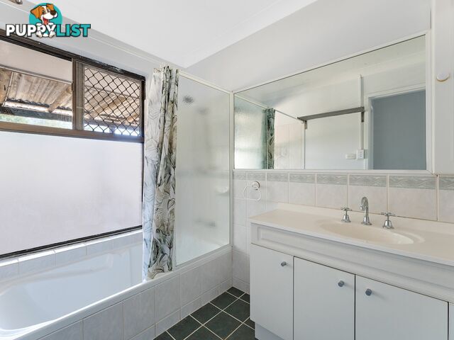 18 kirkland way PARMELIA WA 6167