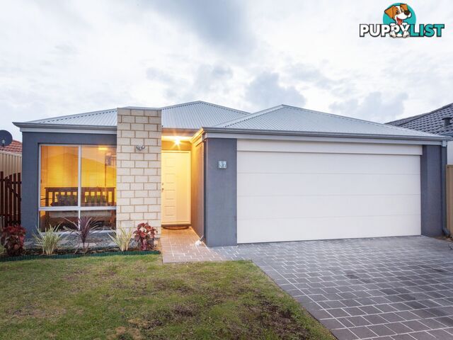 37 Dewsbury Drive BERTRAM WA 6167