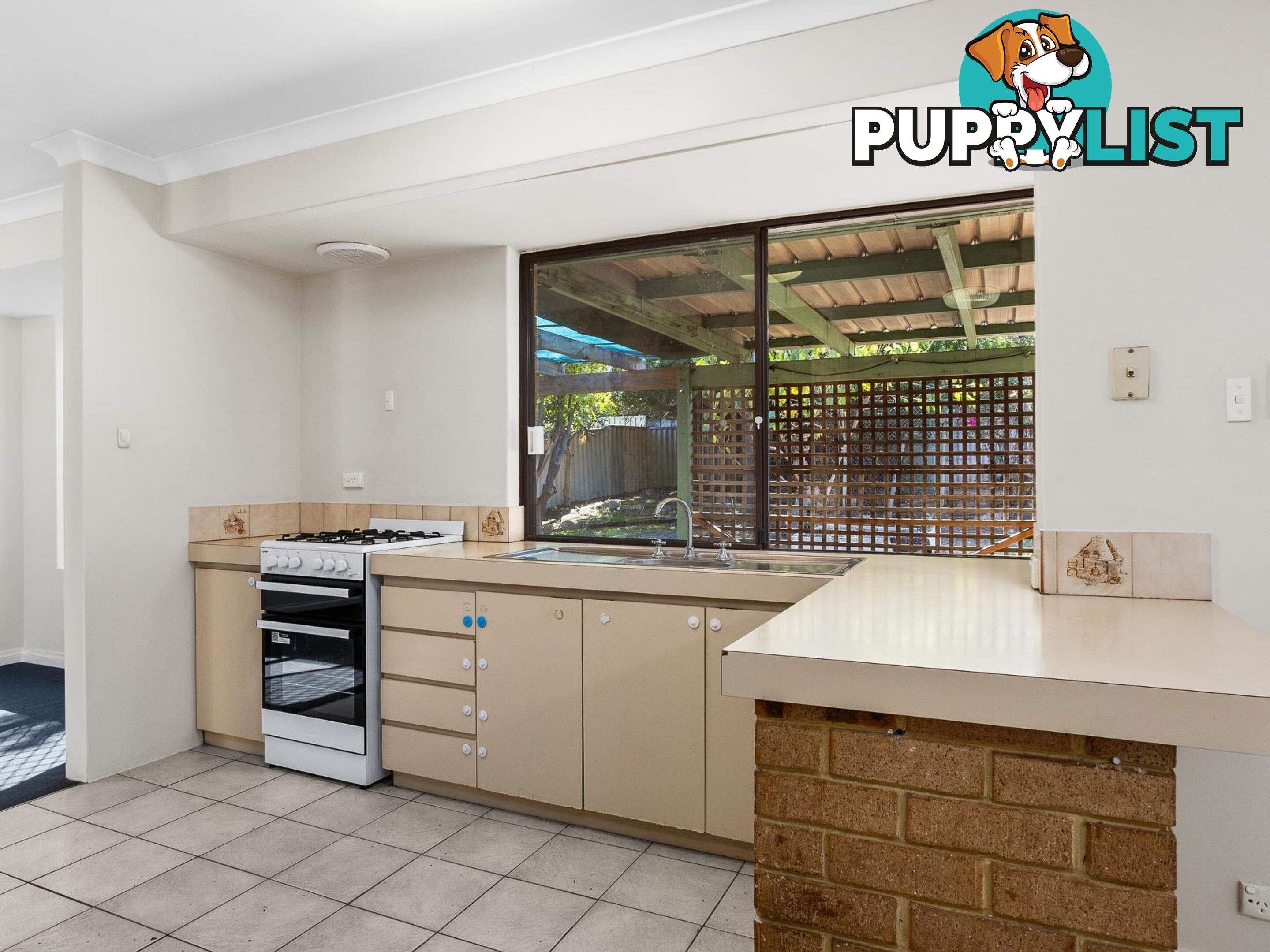 5 Cowlishaw Rise PARMELIA WA 6167