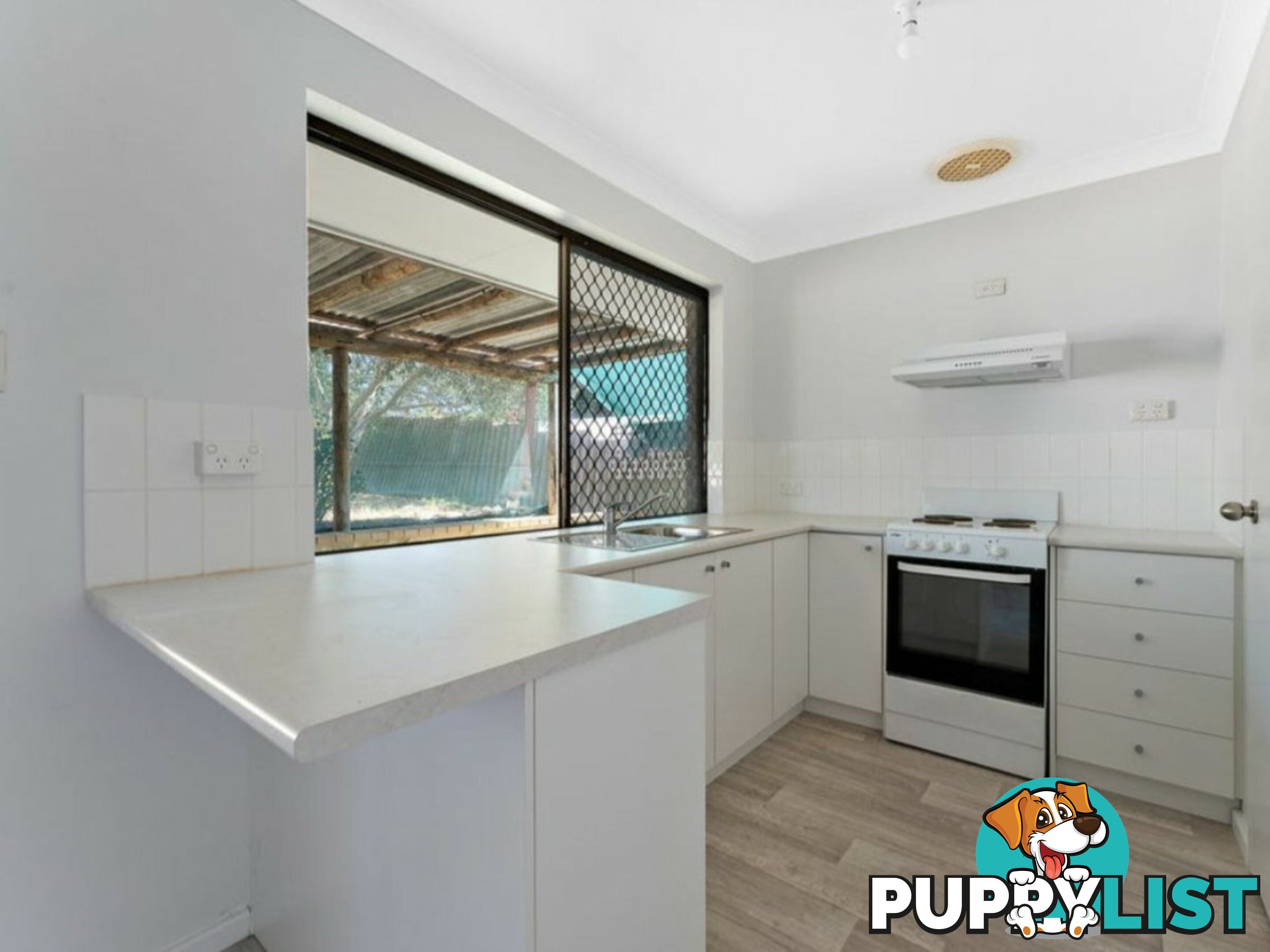 18 Kirkland Way PARMELIA WA 6167