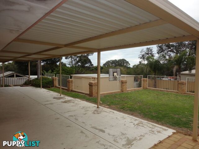 25 Tunnicliffe Street PARMELIA WA 6167