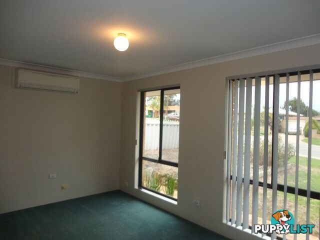 25 Tunnicliffe Street PARMELIA WA 6167