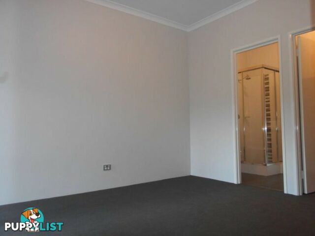 138 Lambeth Circle WELLARD WA 6170