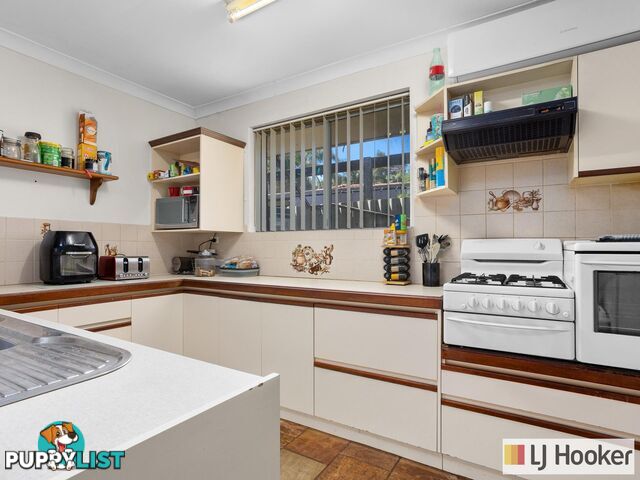 28 Mandfield Way PARMELIA WA 6167