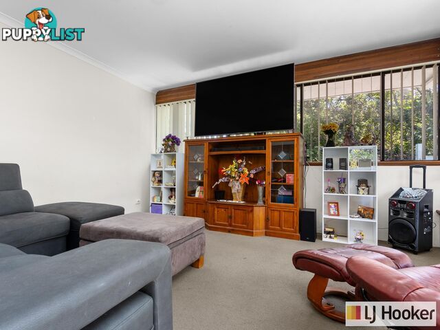 28 Mandfield Way PARMELIA WA 6167