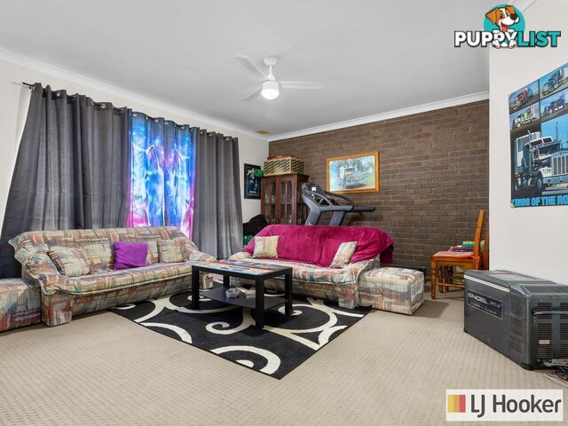 28 Mandfield Way PARMELIA WA 6167