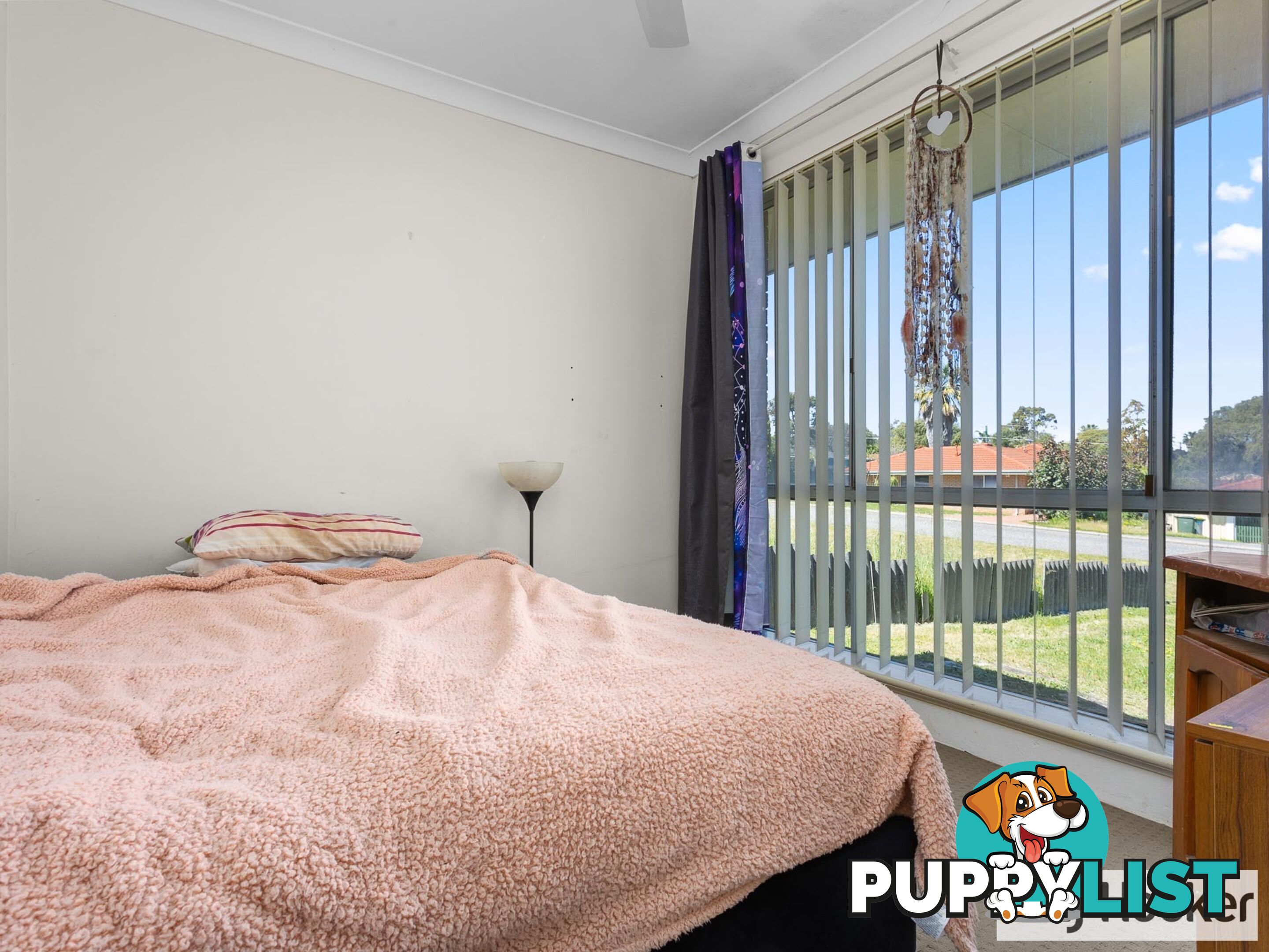 28 Mandfield Way PARMELIA WA 6167