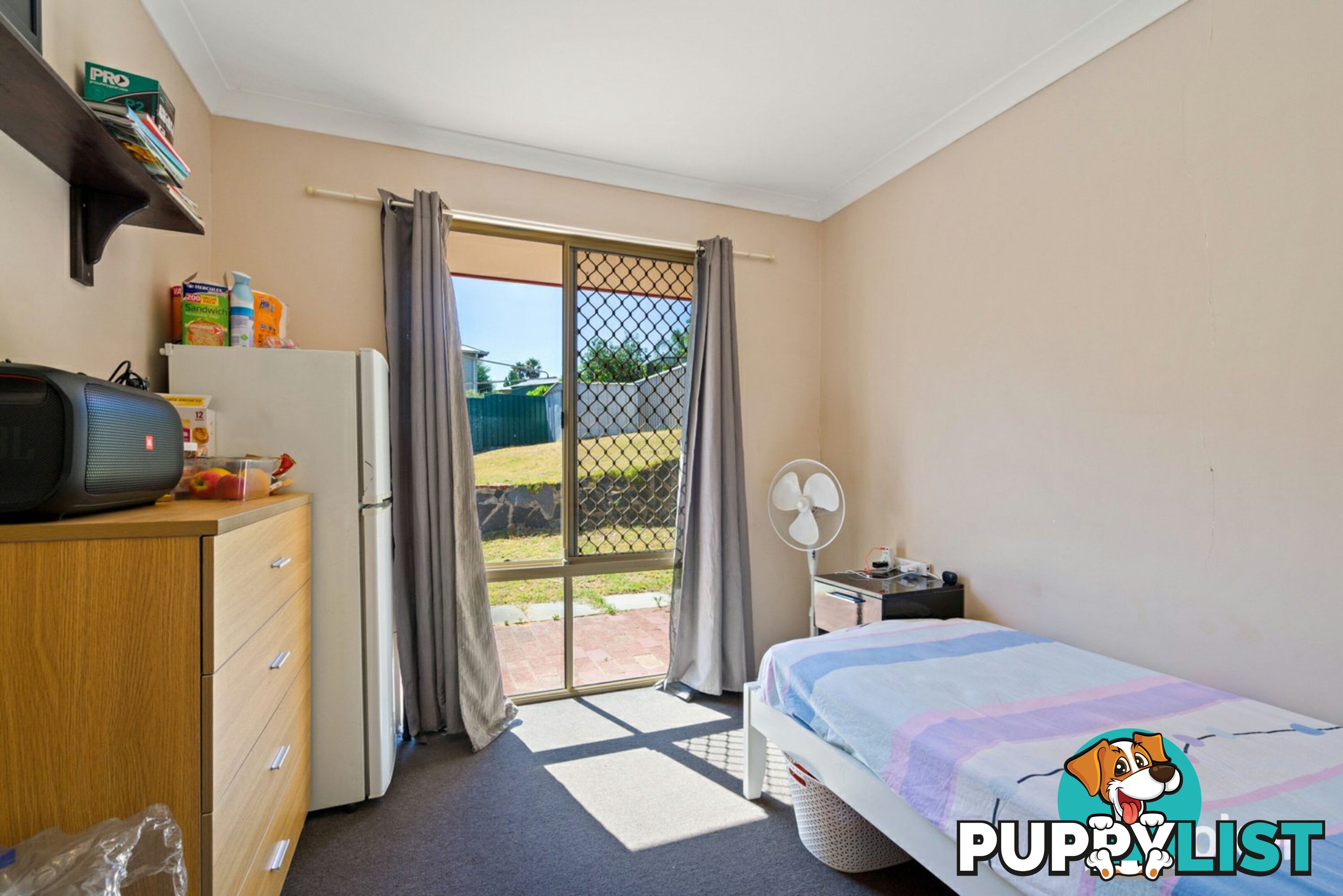 11 Garrett Corner PARMELIA WA 6167