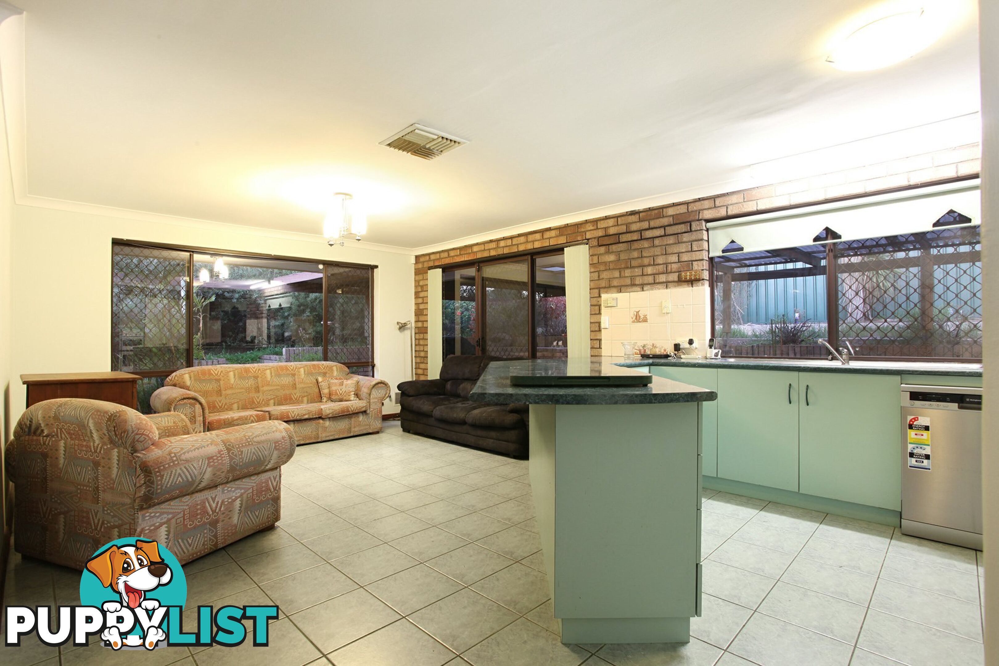 31 Tristram Gardens PARMELIA WA 6167