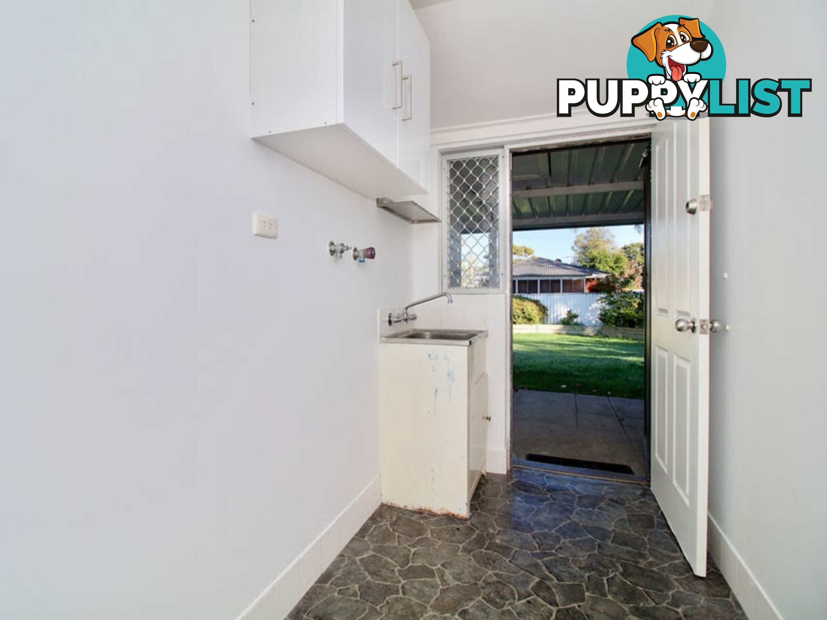 19 Columbia Close ROCKINGHAM WA 6168
