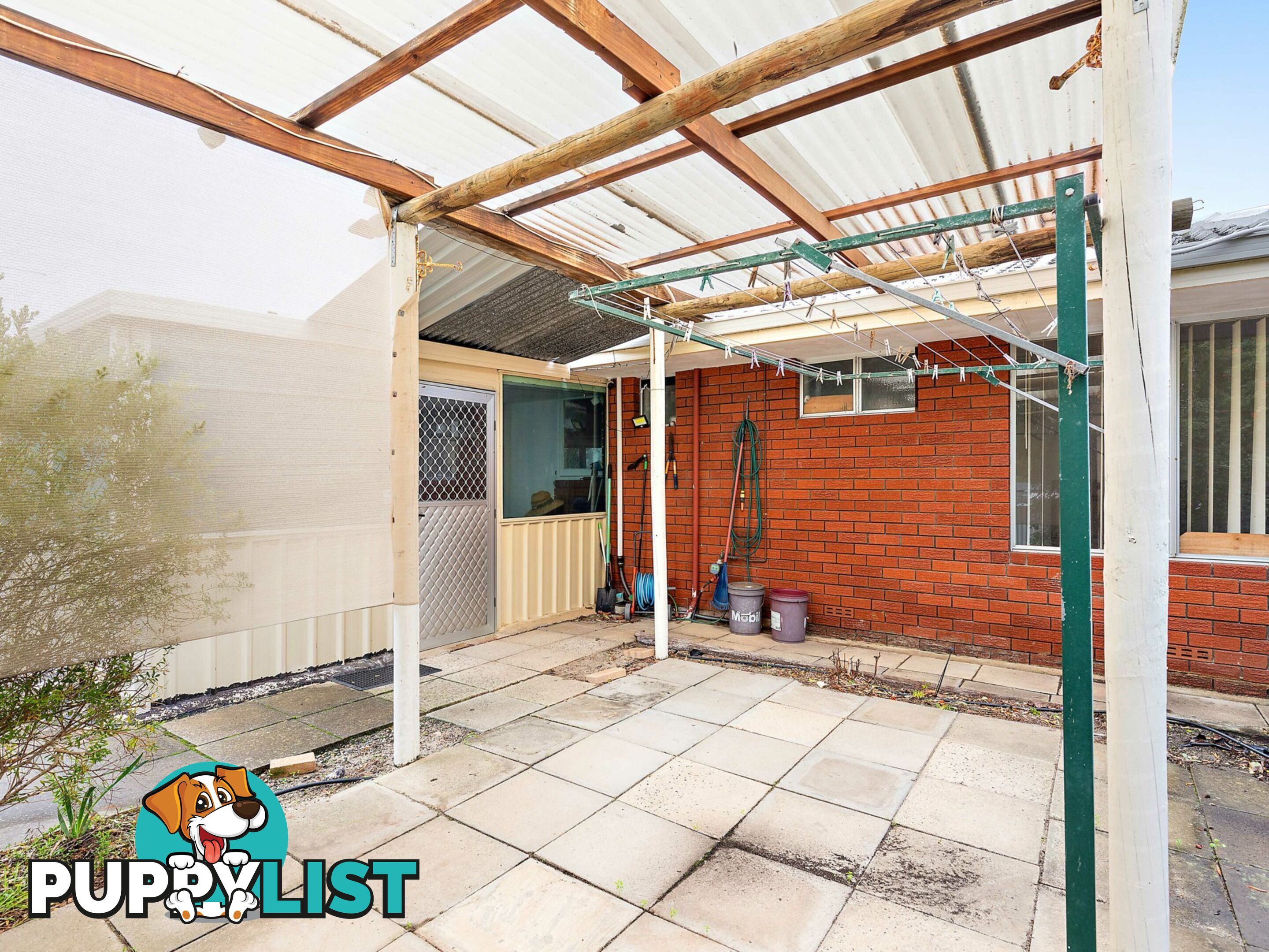 18 Morrit Way PARMELIA WA 6167