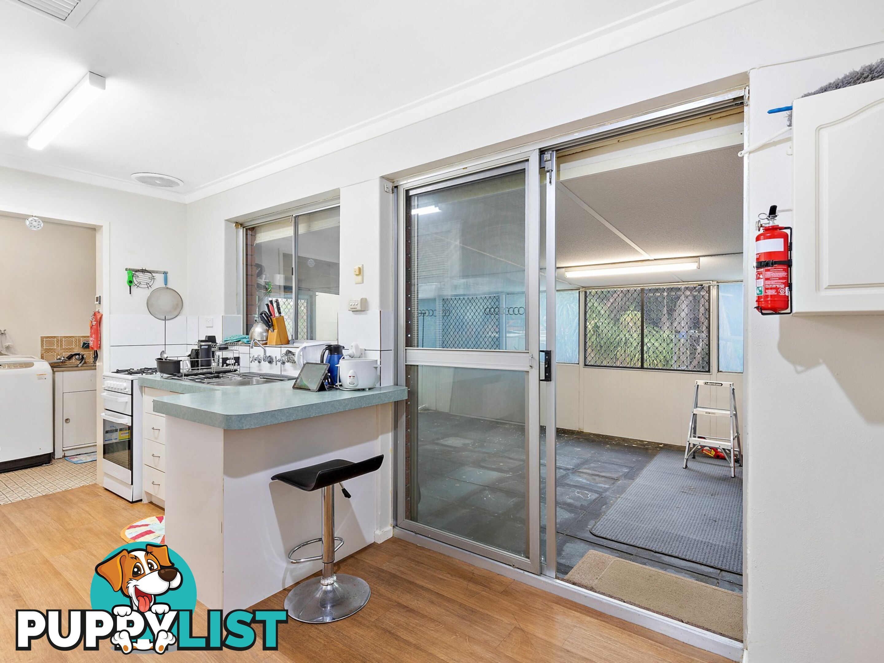 18 Morrit Way PARMELIA WA 6167