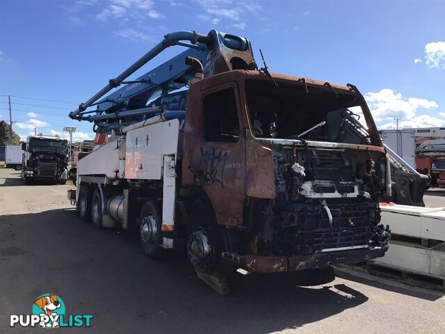 Volvo FM380 (8 x 4) Concrete Pump Truck