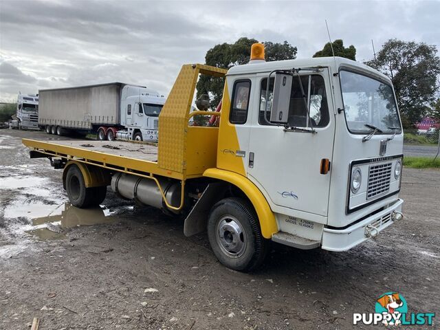 1978 International ACCO 510/A 4 x 2 Tilt Tray Truck