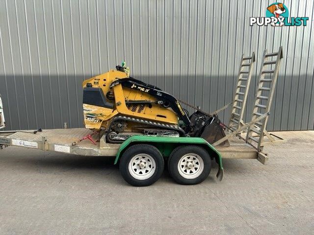 2018 Vermeer S450TX Mini Loader & 2015 Auswide Plant Trailer