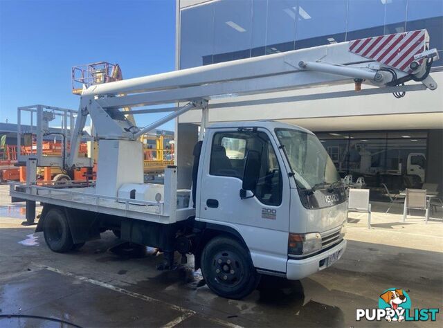 2008 Isuzu Crew Cab Cherry Picker Truck